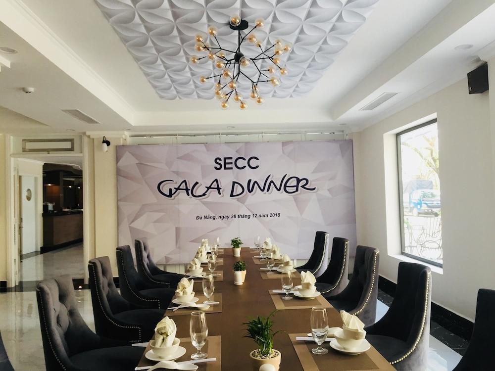 Saigon Tourane Hotel Дананг Екстер'єр фото