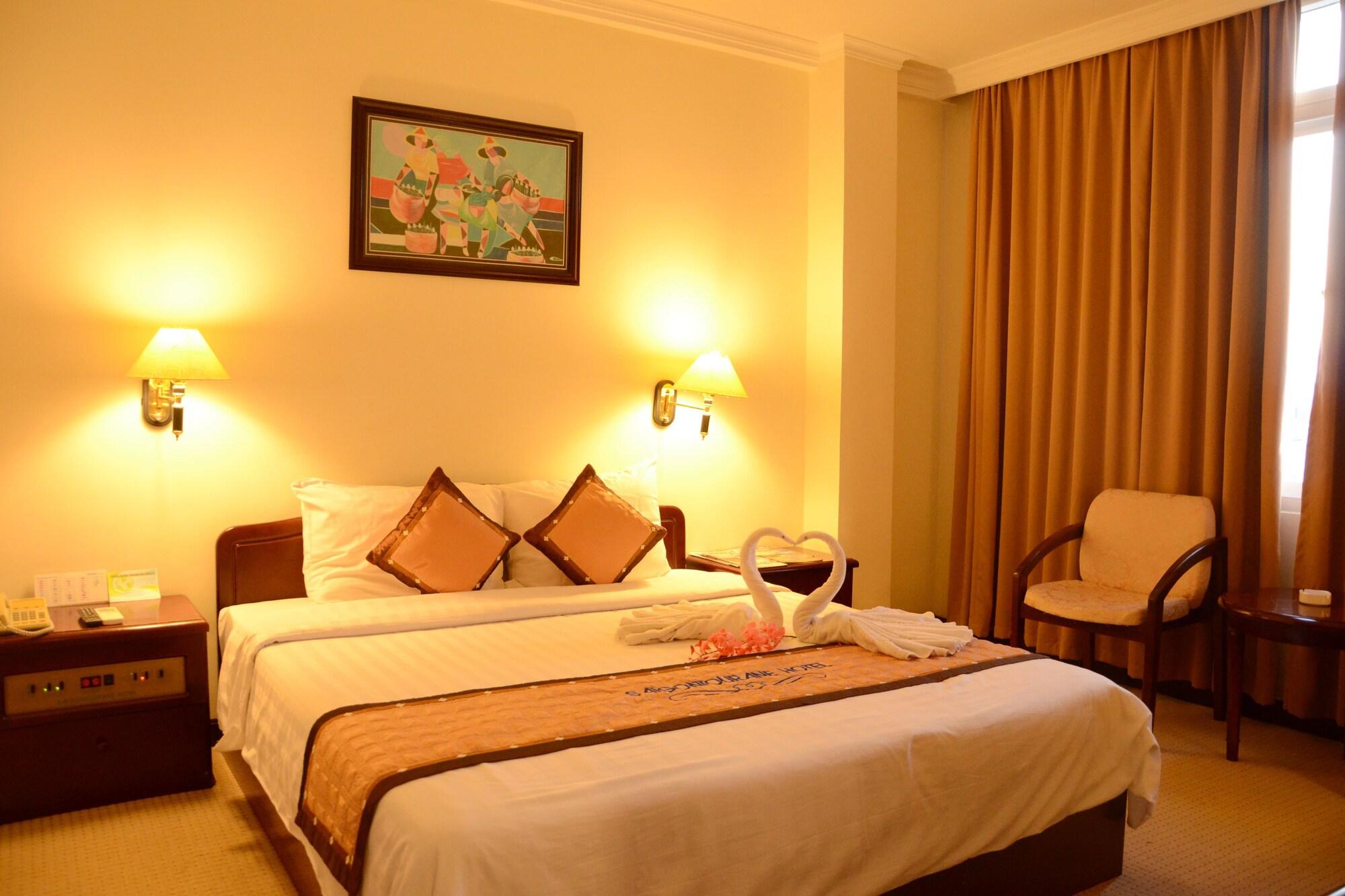 Saigon Tourane Hotel Дананг Екстер'єр фото