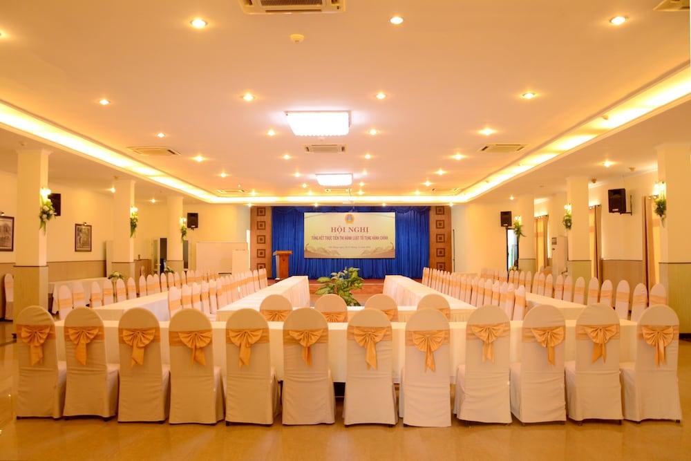 Saigon Tourane Hotel Дананг Екстер'єр фото