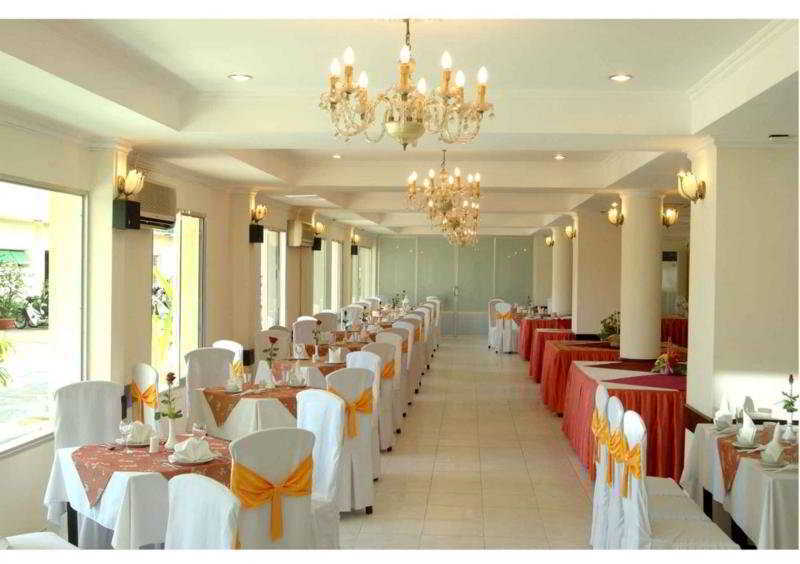 Saigon Tourane Hotel Дананг Екстер'єр фото